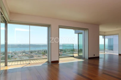 Apartamento T4 para Venda em Belém