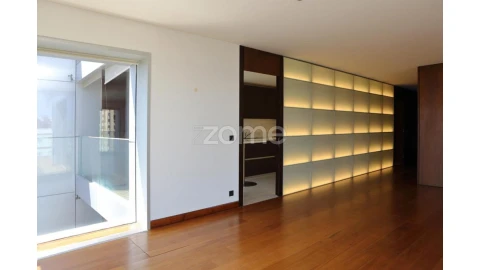 Apartamento T4 para Venda em Belém