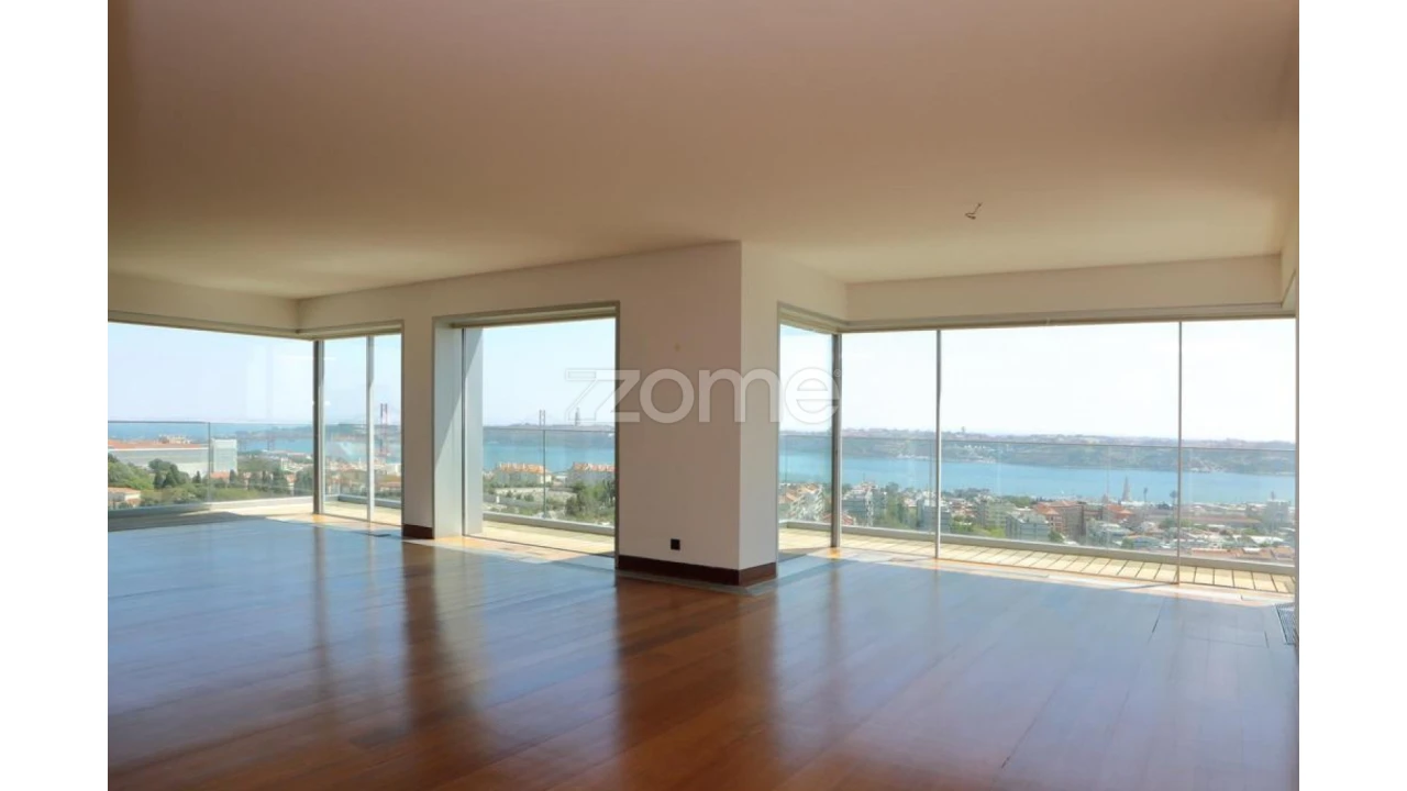 Apartamento T4 para Venda em Belém Foto 57