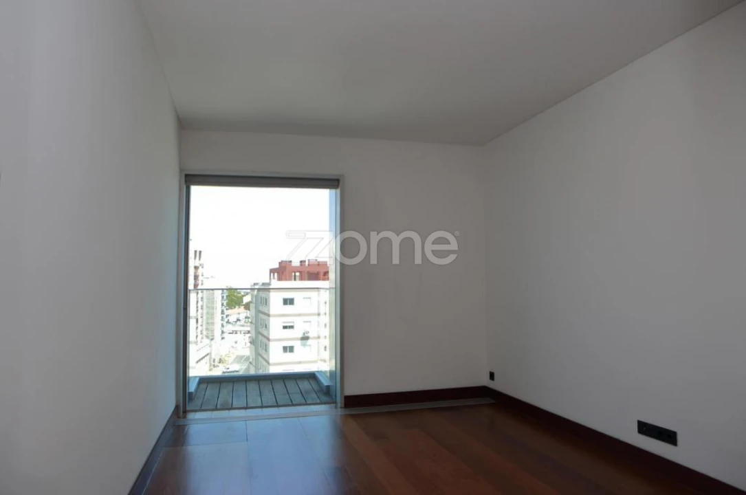Apartamento T4 para Venda em Belém Foto 53