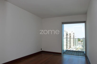 Apartamento T4 para Venda em Belém