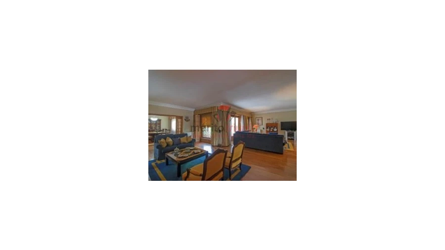 Moradia T5 para Venda em Vila das Aves Foto 21