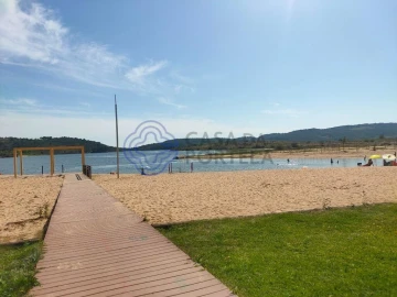 Moradia T5 para Venda em Podence e Santa Combinha