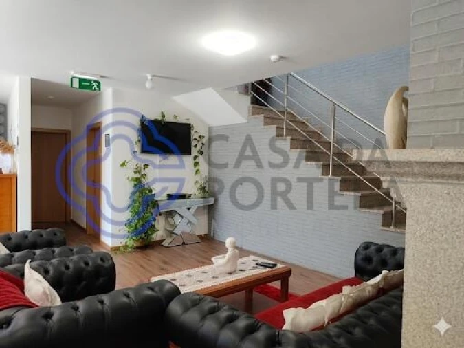 Moradia T5 para Venda em Podence e Santa Combinha Foto 9