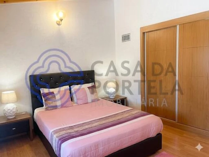 Moradia T5 para Venda em Podence e Santa Combinha Foto 7