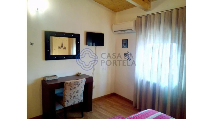 Moradia T5 para Venda em Podence e Santa Combinha Foto 12