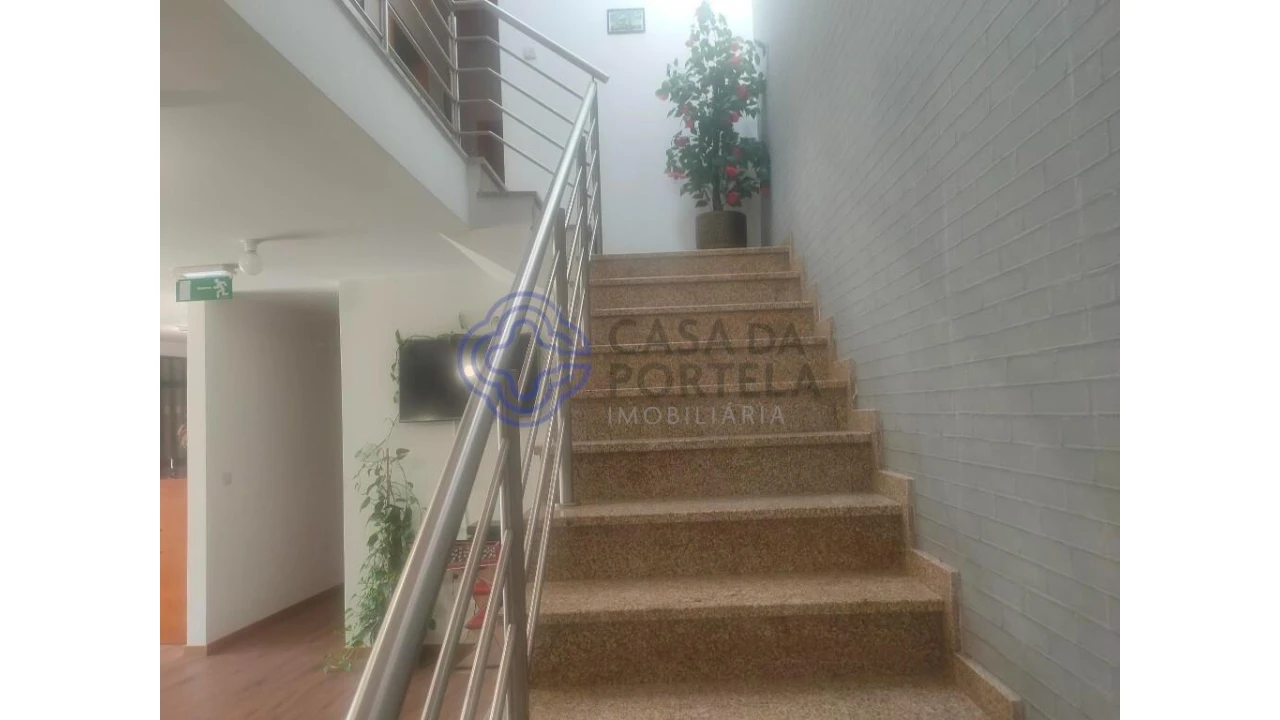 Moradia T5 para Venda em Podence e Santa Combinha Foto 17