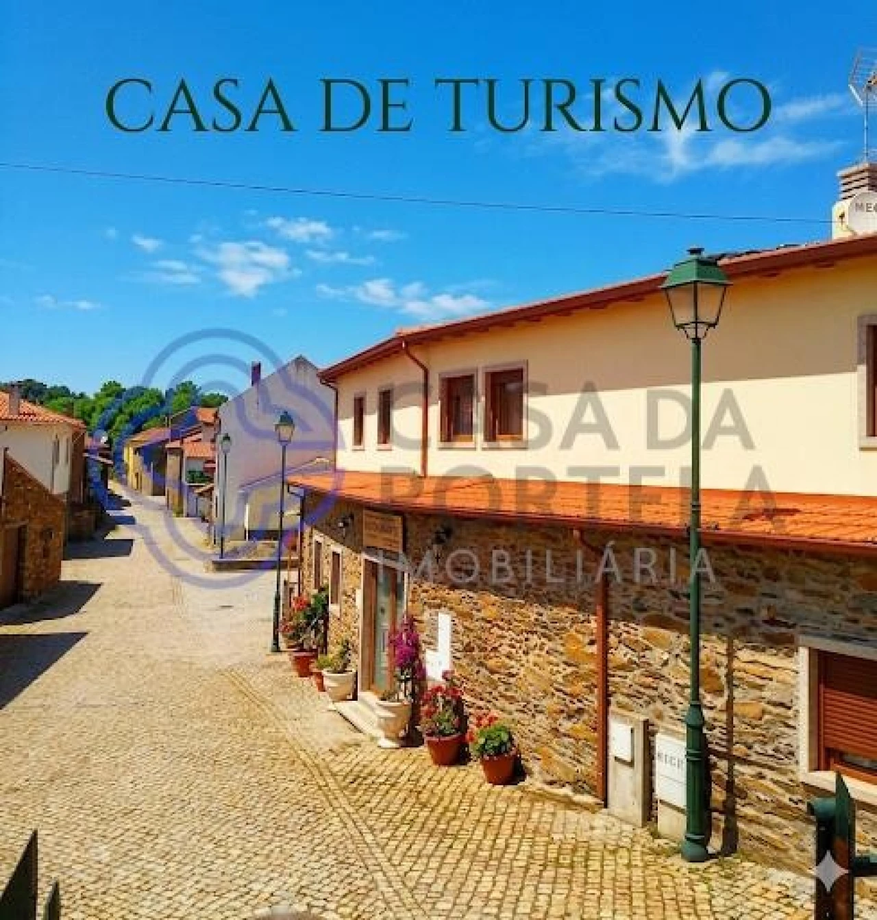 Moradia T5 para Venda em Podence e Santa Combinha Foto 1