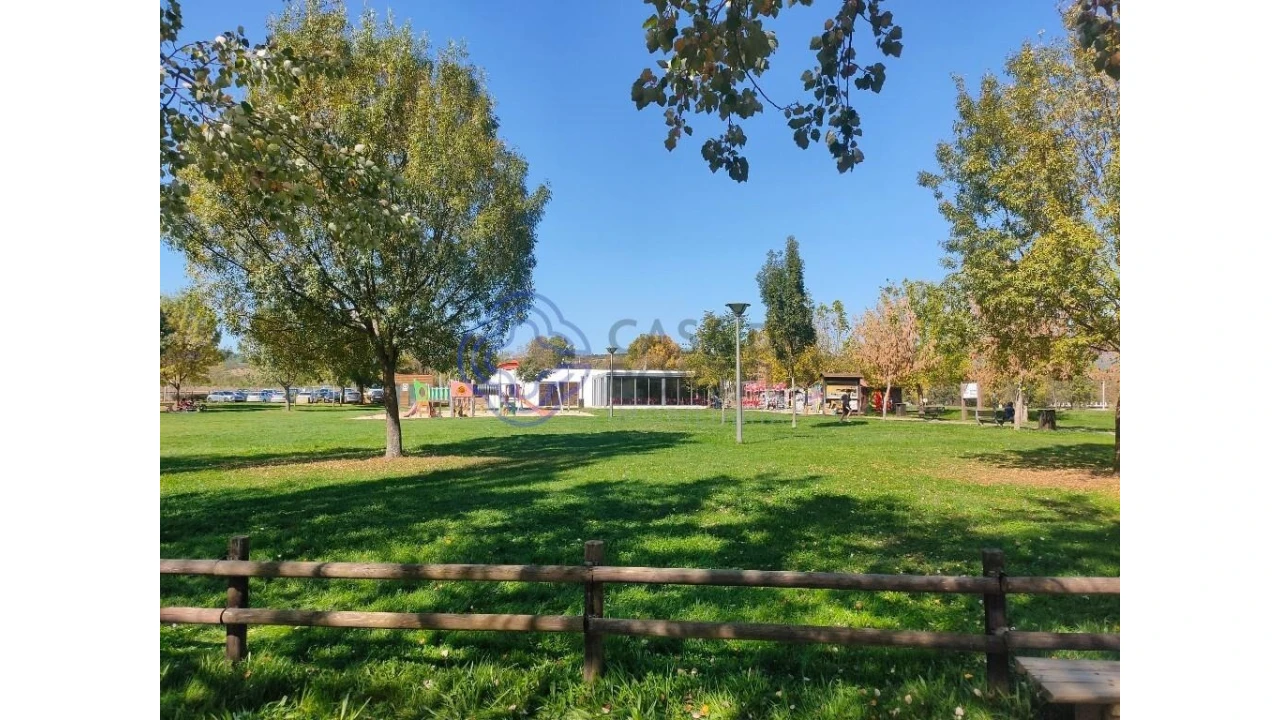 Moradia T5 para Venda em Podence e Santa Combinha Foto 24