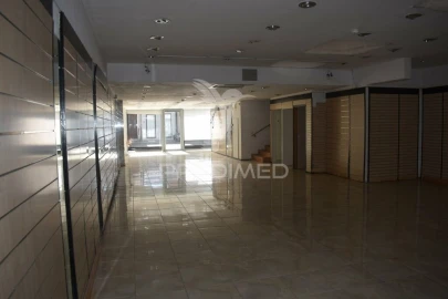 Loja para Arrendamento em Matosinhos e Leça da Palmeira