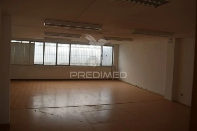 Loja para Arrendamento em Matosinhos e Leça da Palmeira