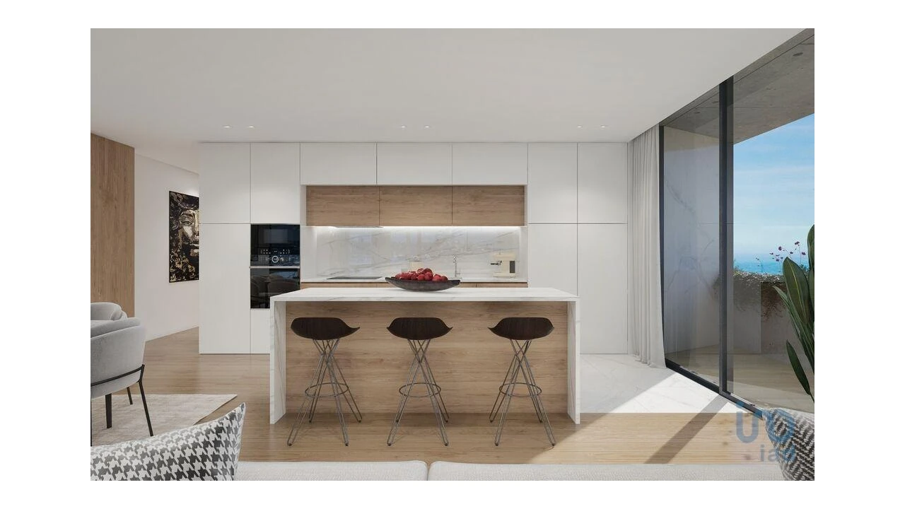Apartamento T4 para Venda em Canidelo Foto 3