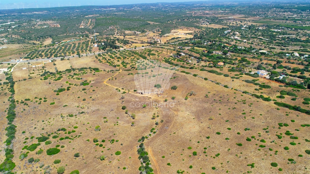 Terreno Misto para Venda em Luz Foto 10