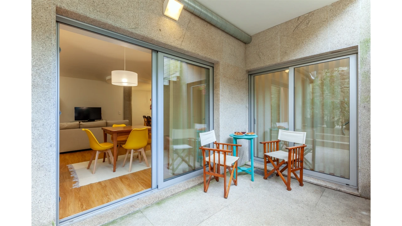 Apartamento T1 para Arrendamento férias em Braga (Maximinos, Sé e Cividade) Foto 3