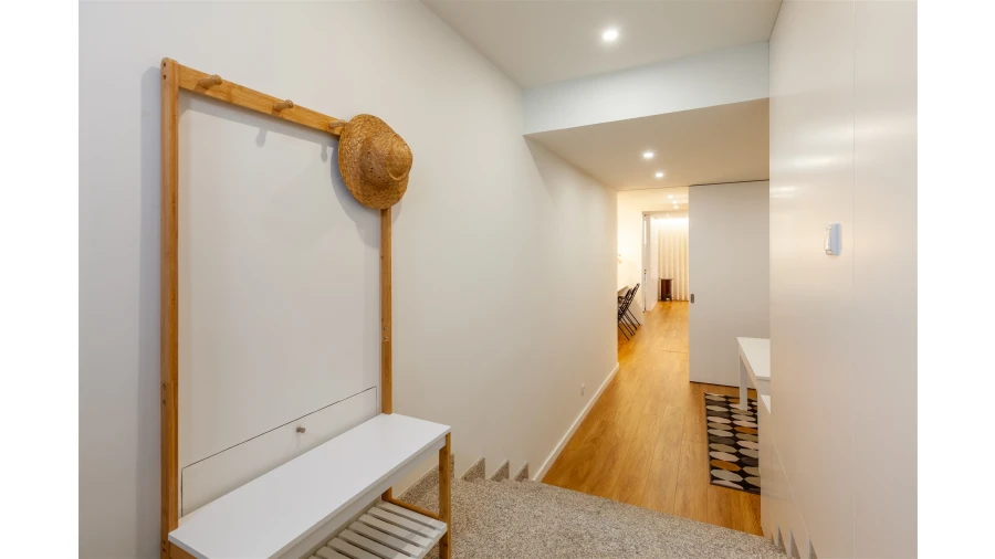 Apartamento T1 para Arrendamento férias em Braga (Maximinos, Sé e Cividade) Foto 19