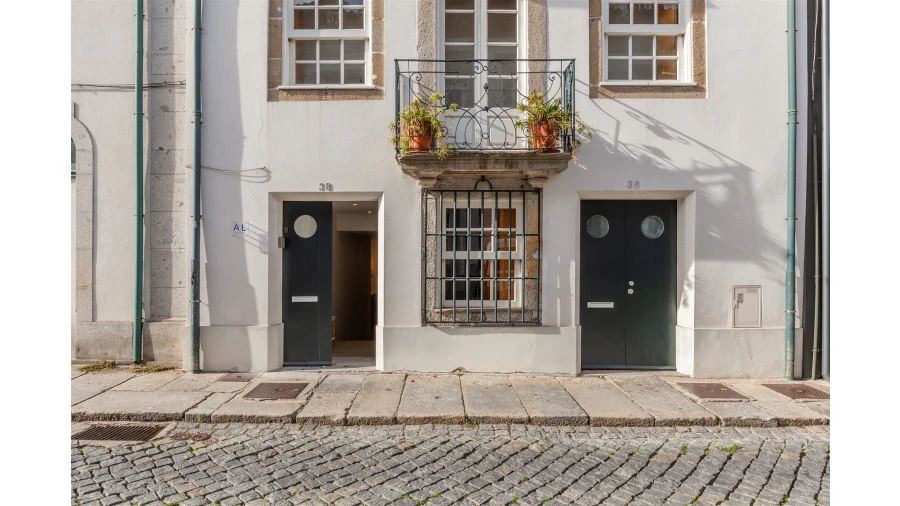 Apartamento T1 para Arrendamento férias em Braga (Maximinos, Sé e Cividade) Foto 6