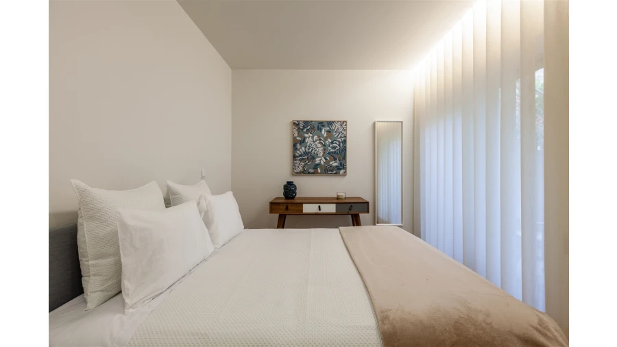 Apartamento T1 para Arrendamento férias em Braga (Maximinos, Sé e Cividade) Foto 9