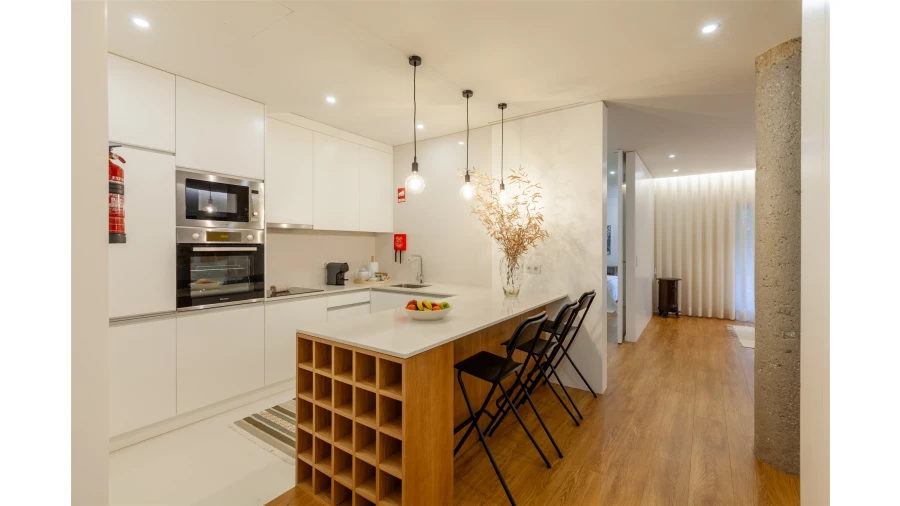 Apartamento T1 para Arrendamento férias em Braga (Maximinos, Sé e Cividade) Foto 5