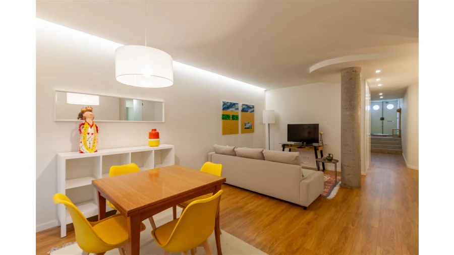 Apartamento T1 para Arrendamento férias em Braga (Maximinos, Sé e Cividade) Foto 14