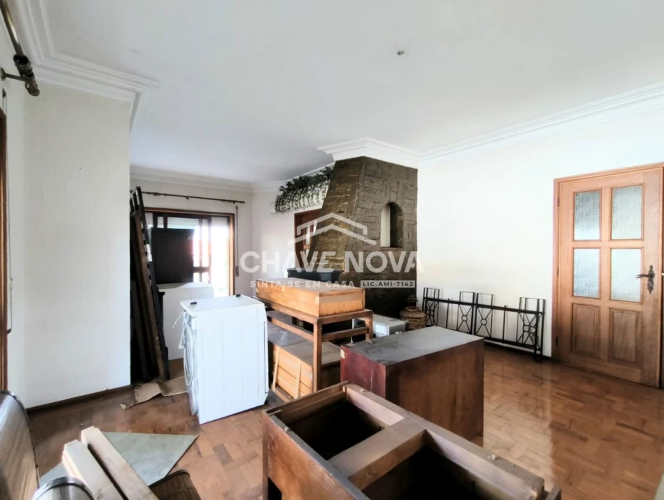 Moradia T3 para Venda em Lourosa Foto 12