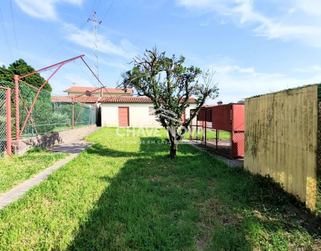 Moradia T3 para Venda em Lourosa Foto 5