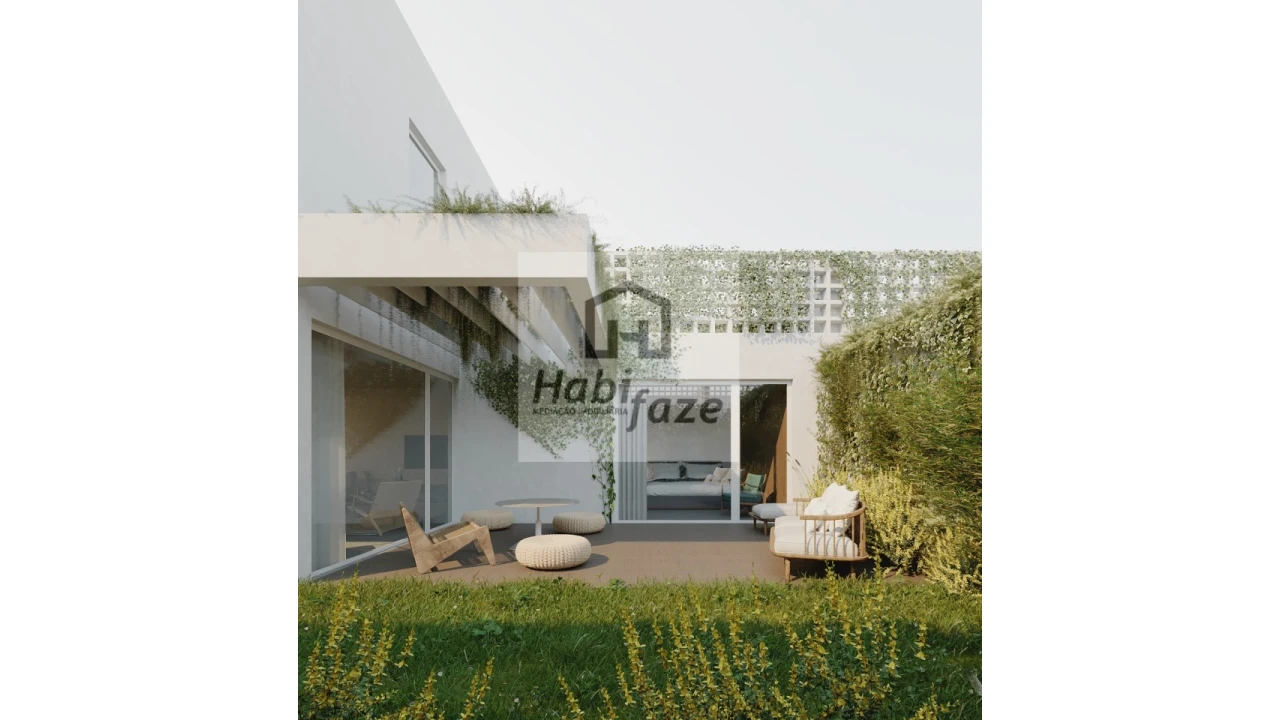 Moradia T4 para Venda em Malagueira e Horta das Figueiras Foto 1