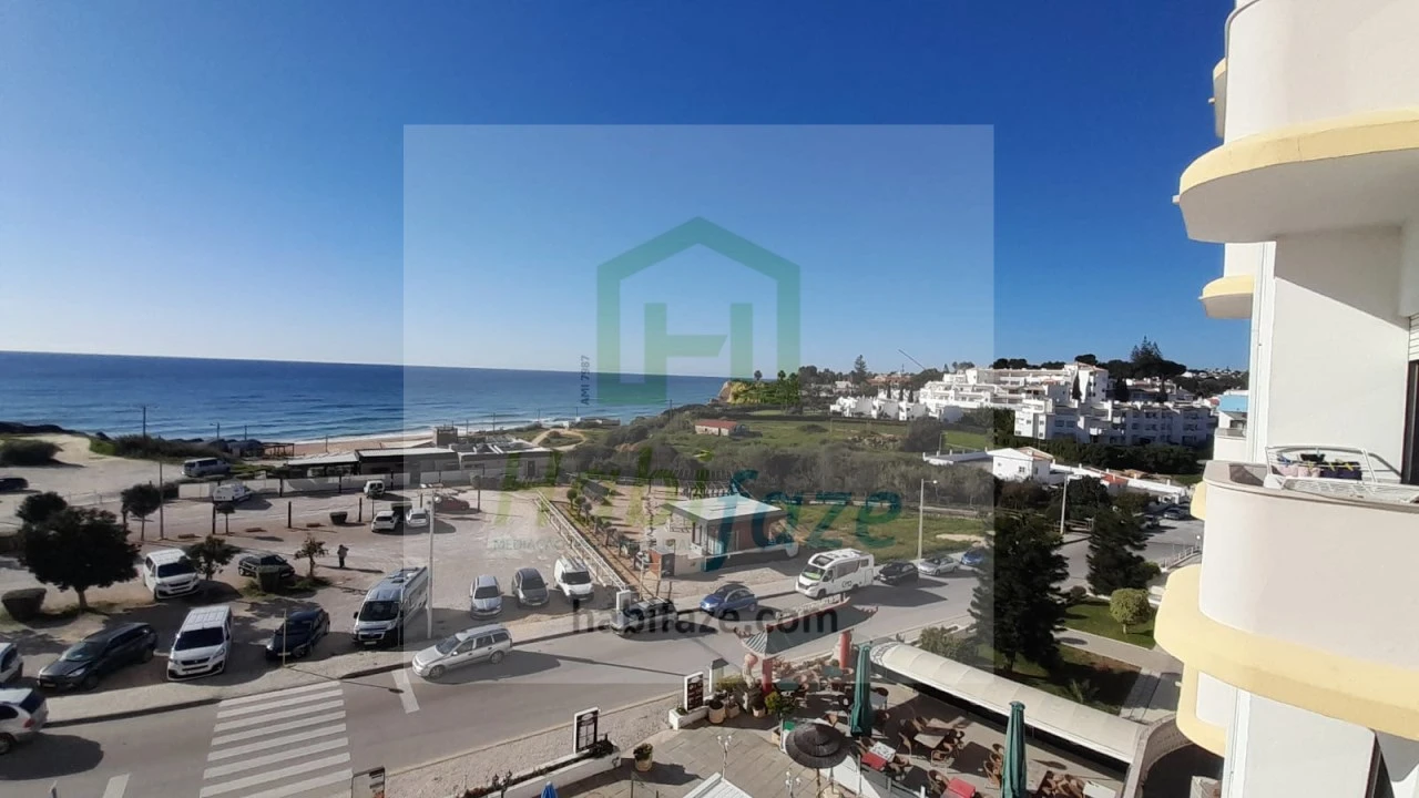 Apartamento T1 para Venda em Armação de Pera Foto 1