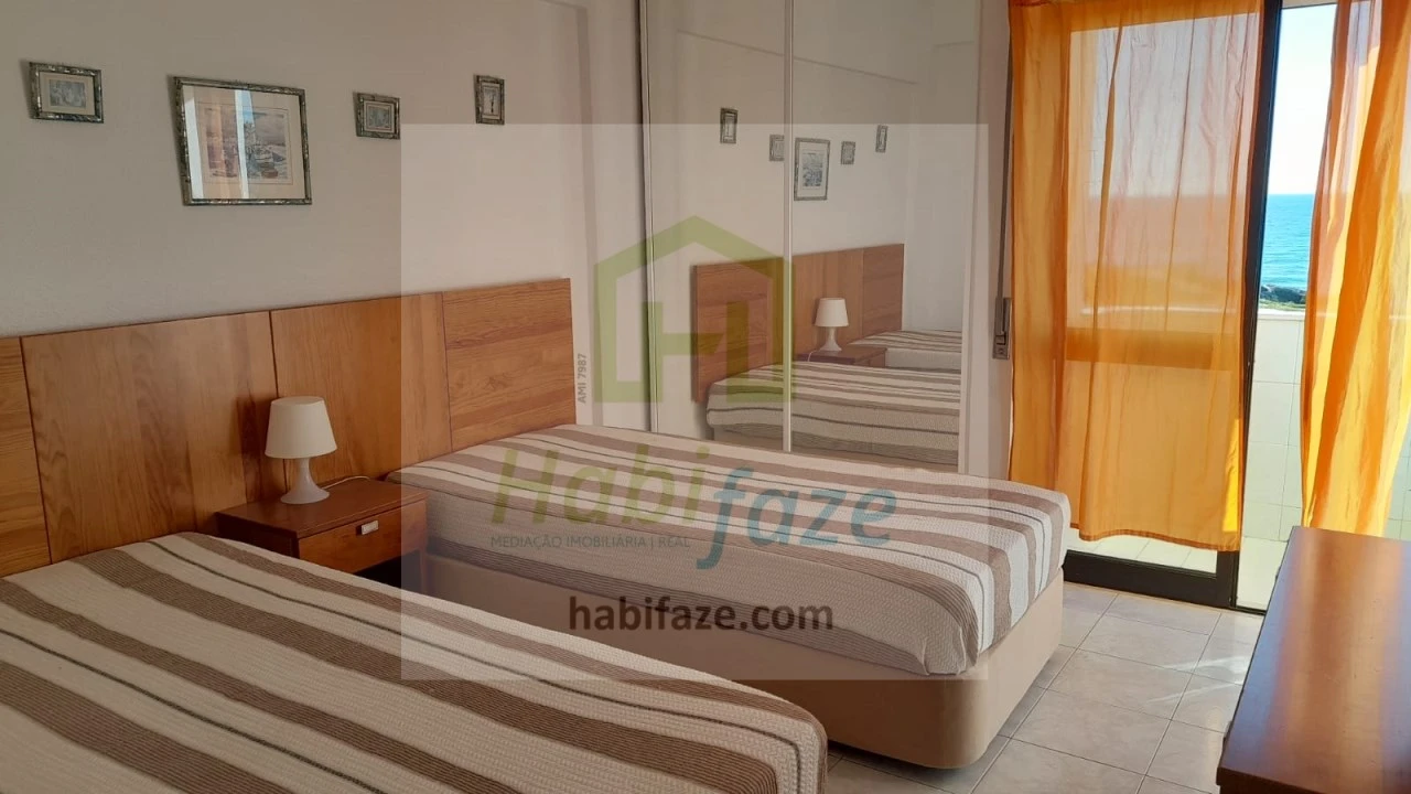 Apartamento T1 para Venda em Armação de Pera Foto 13