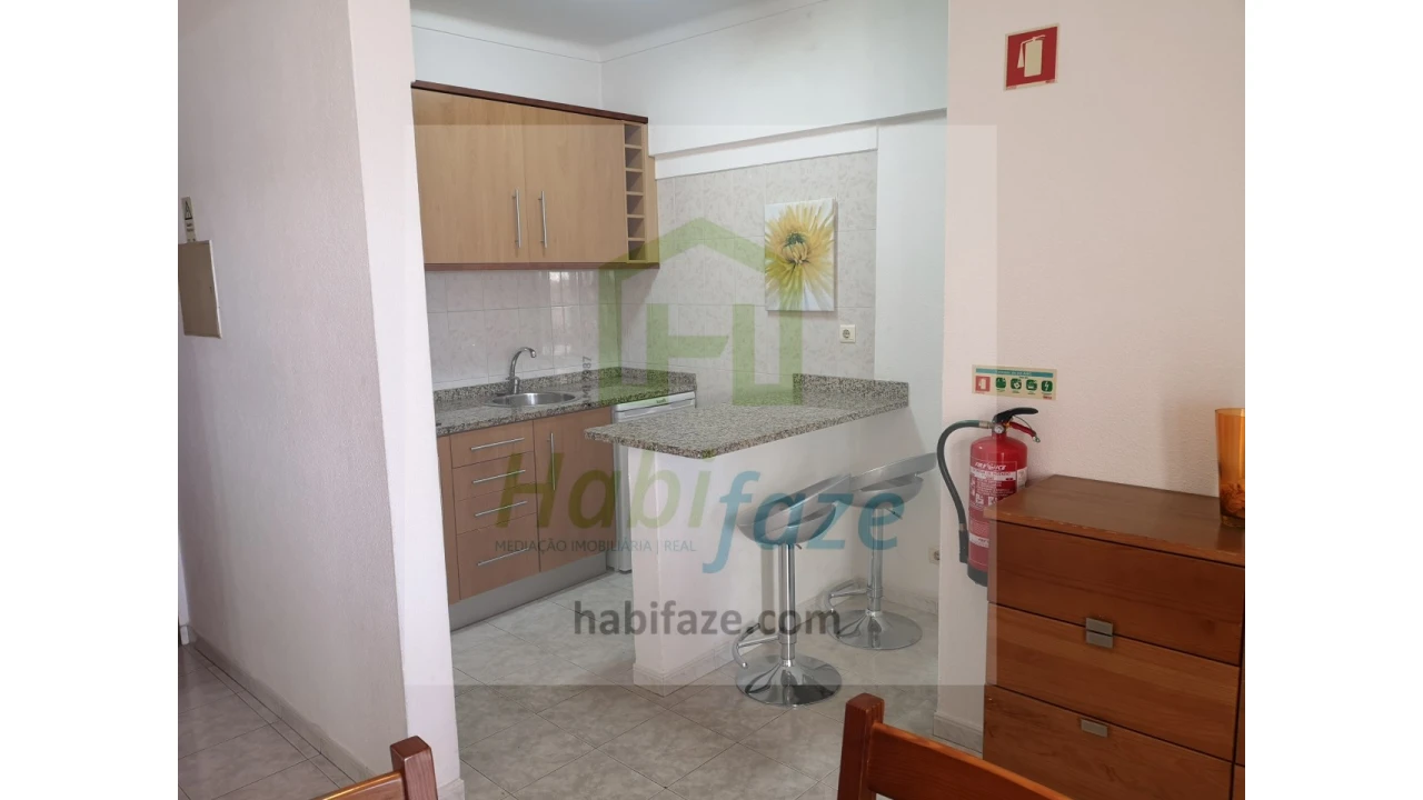 Apartamento T1 para Venda em Armação de Pera Foto 7