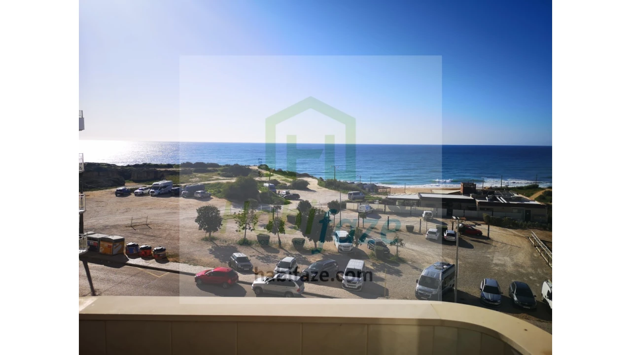 Apartamento T1 para Venda em Armação de Pera Foto 16