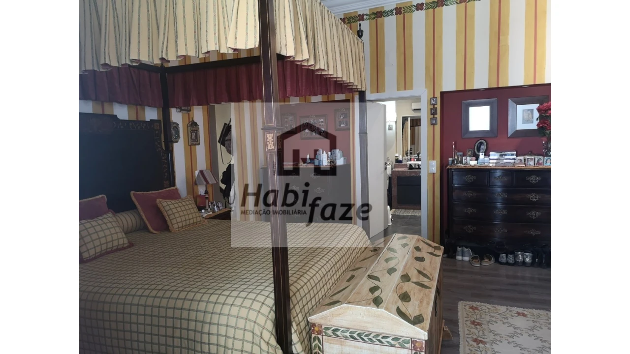 Moradia T6 para Venda em Évora (São Mamede, Sé, São Pedro e Santo Antão) Foto 4