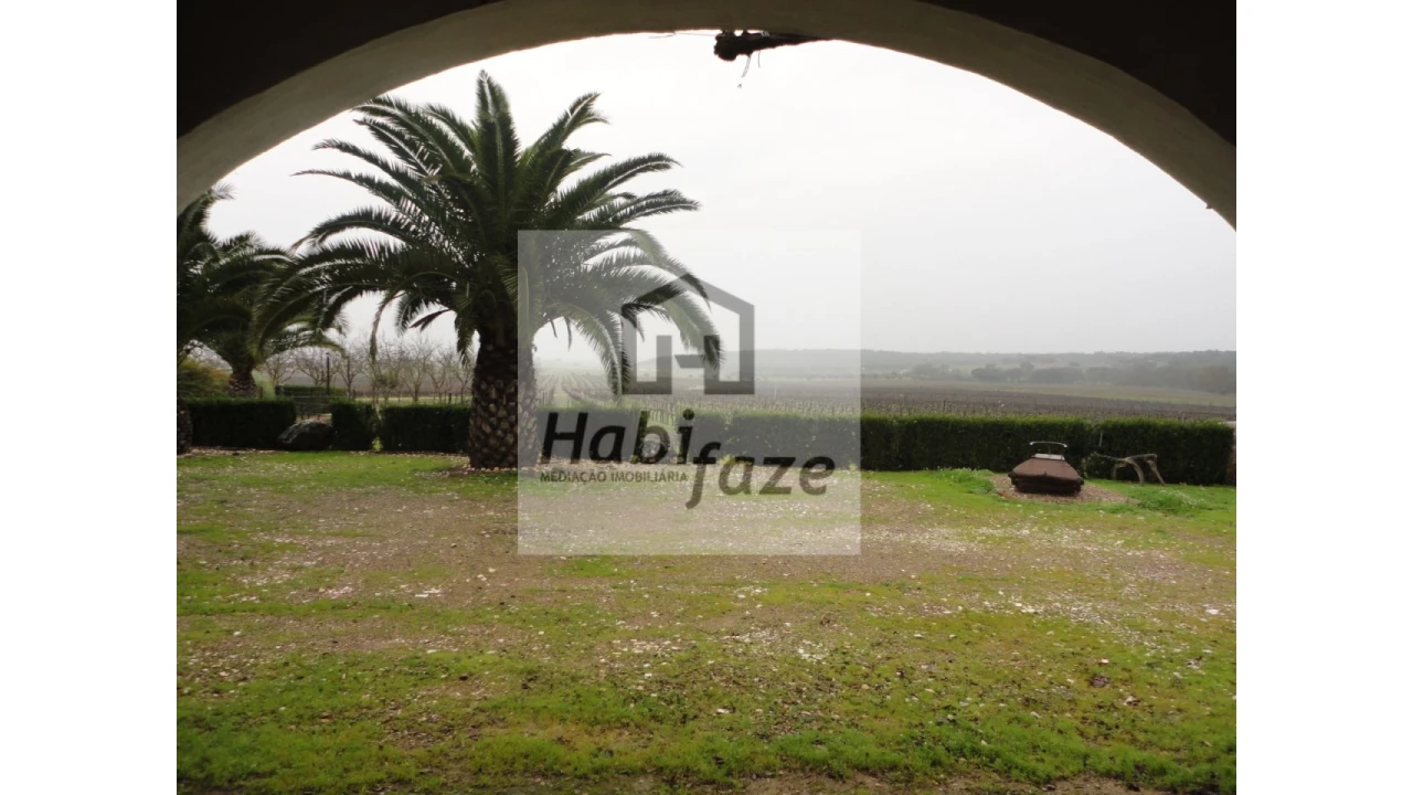 Quinta T6 para Venda em São Lourenço de Mamporcão e São Bento de Ana Loura Foto 8