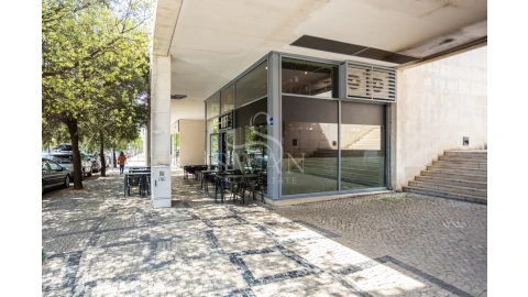 Negócio para Venda em Parque das Nações