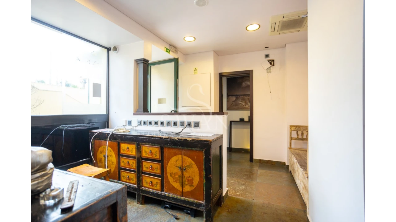 Loja para Venda em Carcavelos e Parede Foto 9