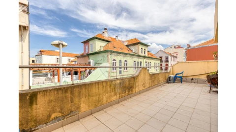 Moradia T7 para Venda em Matosinhos e Leça da Palmeira