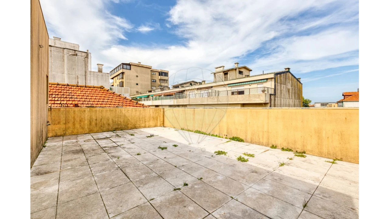 Moradia T7 para Venda em Matosinhos e Leça da Palmeira Foto 17