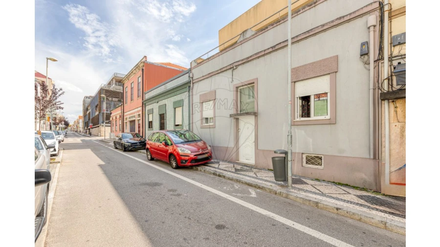 Moradia T7 para Venda em Matosinhos e Leça da Palmeira Foto 40