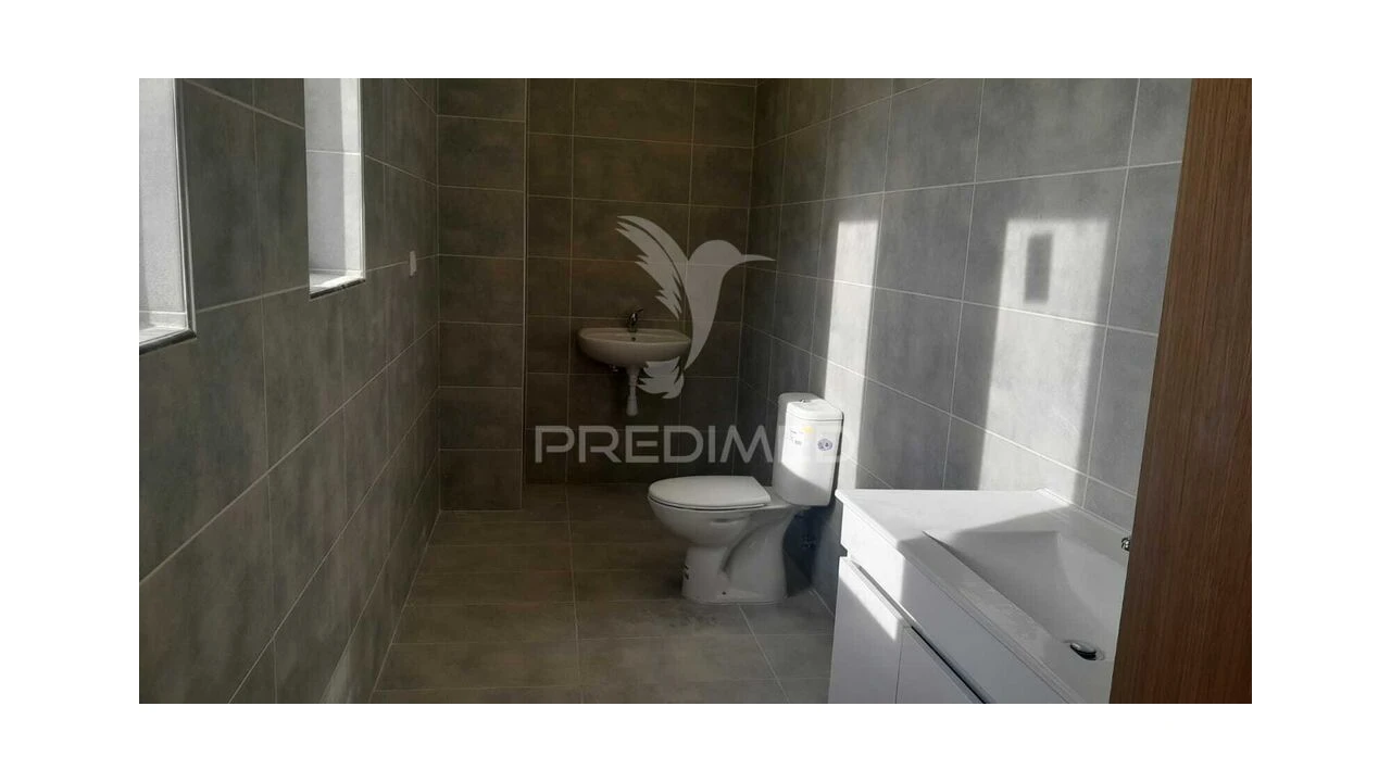 Armazém para Arrendamento em Santo Antão e São Julião do Tojal Foto 19