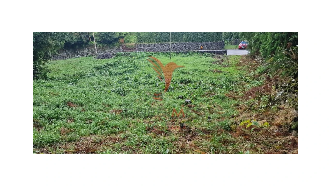 Terreno para Venda em Biscoitos Foto 4