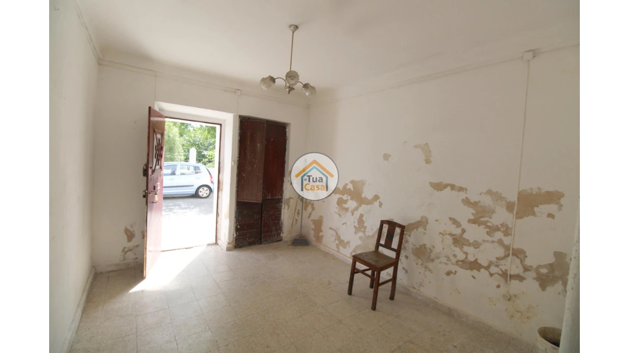 Moradia T2 para Venda em Redondo Foto 3