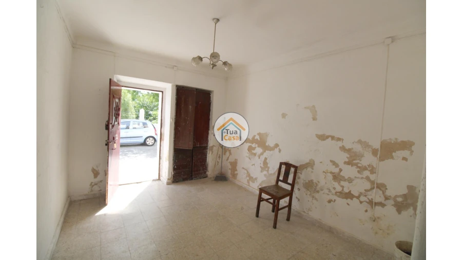 Moradia T2 para Venda em Redondo Foto 3