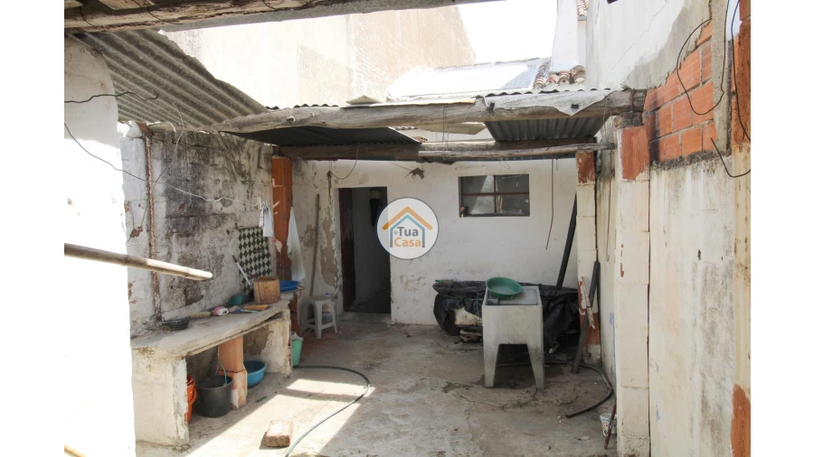 Moradia T2 para Venda em Redondo Foto 16