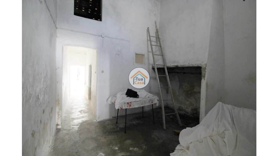 Moradia T2 para Venda em Redondo Foto 10