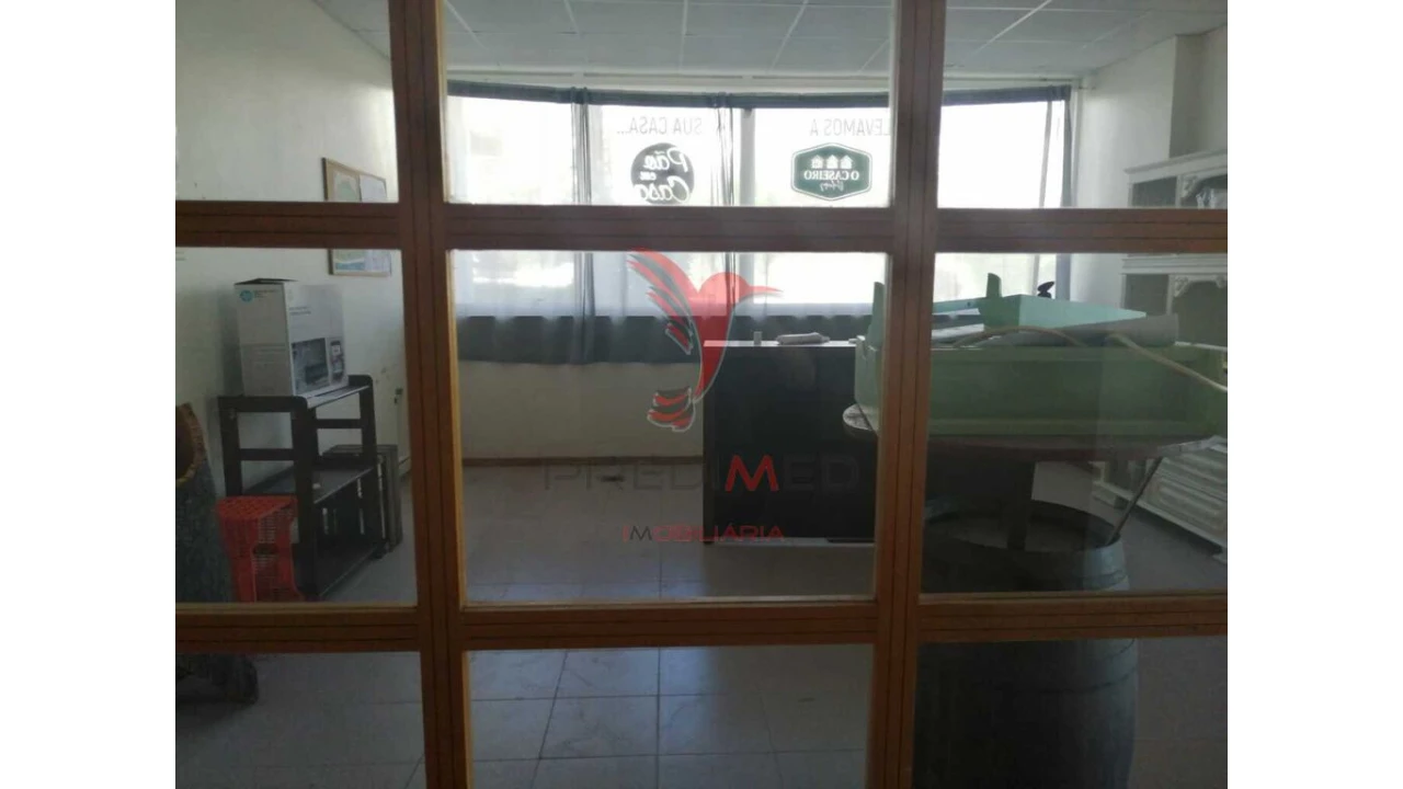 Prédio para Venda em Carvalhal Foto 7