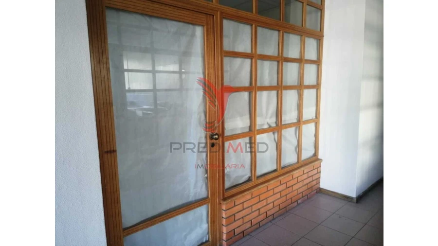Prédio para Venda em Carvalhal Foto 9