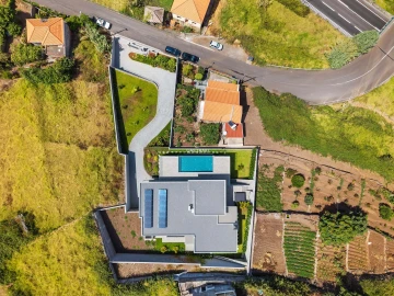 Moradia T4 para Venda em Estreito da Calheta