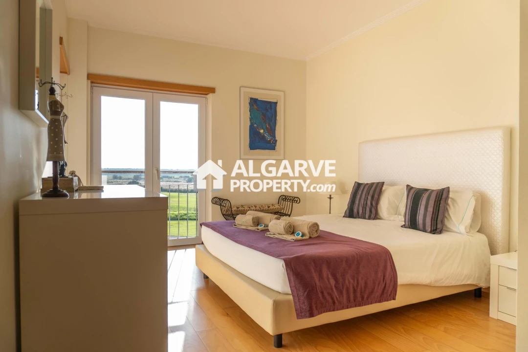 Apartamento T2 para Venda em Quarteira Foto 26