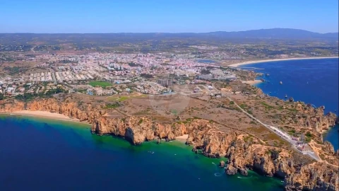 Moradia T4 para Venda em Lagos (São Sebastião e Santa Maria)