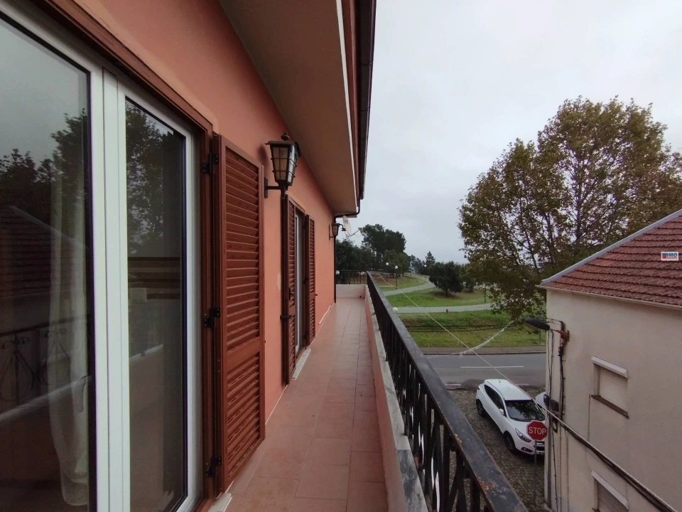 Prédio para Venda em Tortosendo Foto 16