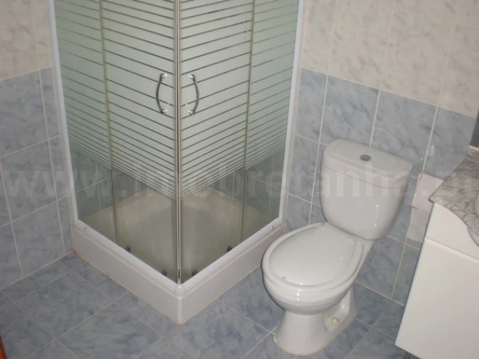 Prédio para Venda em Tortosendo Foto 30